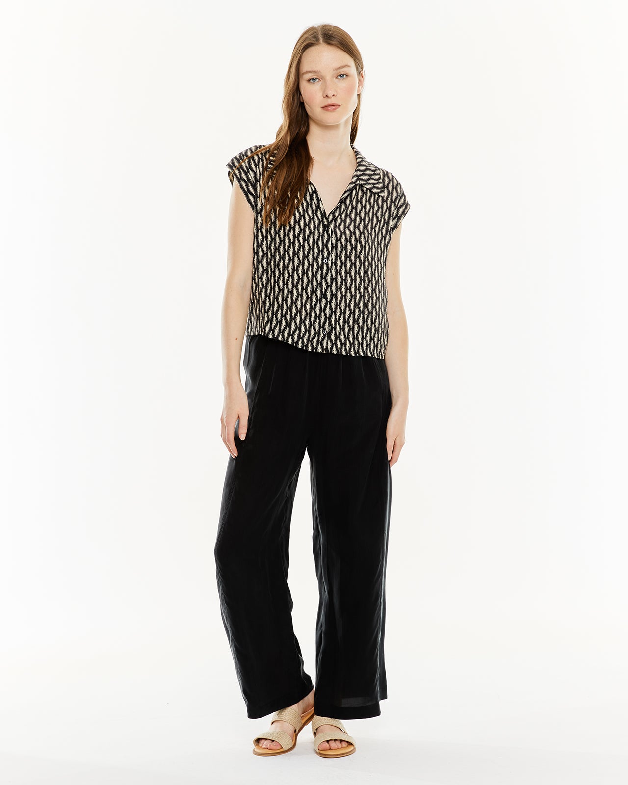 Camisa estampada cuello camisero