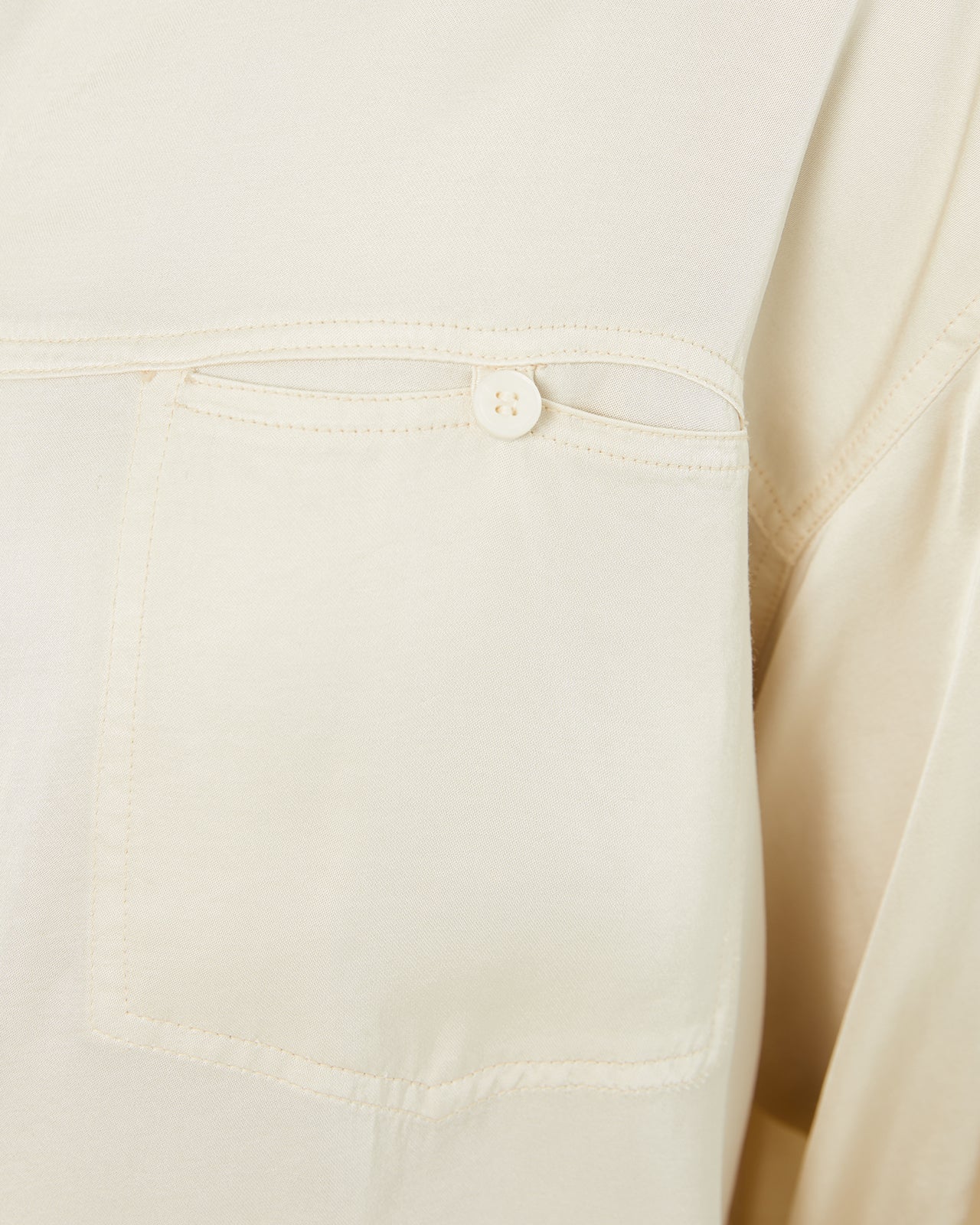 Chemise à poches avant