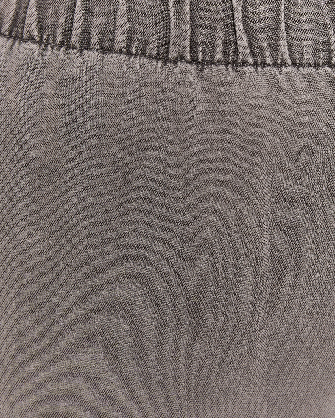 Tencel pants with elastic waistband