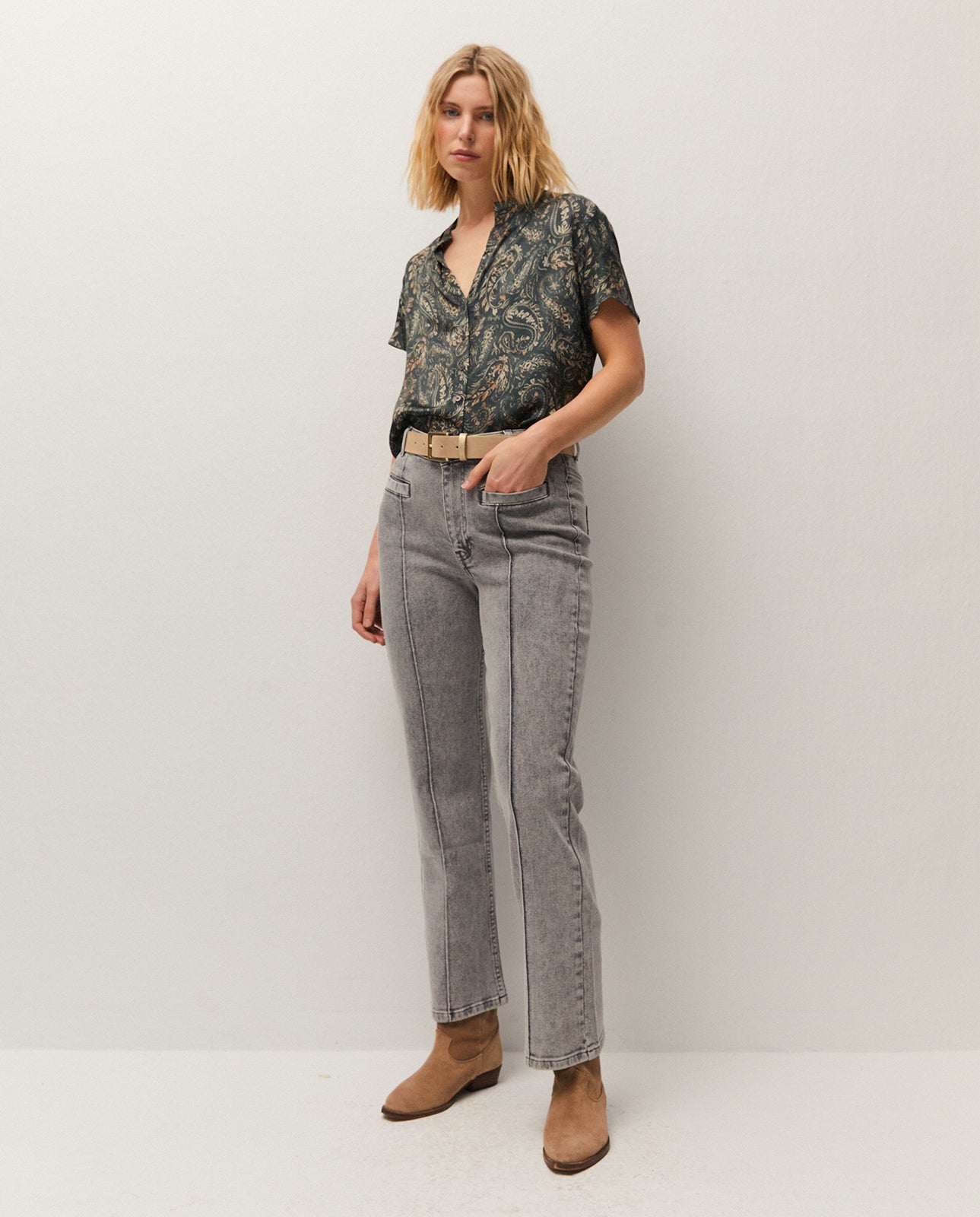 Printed shirt with mandarin collar