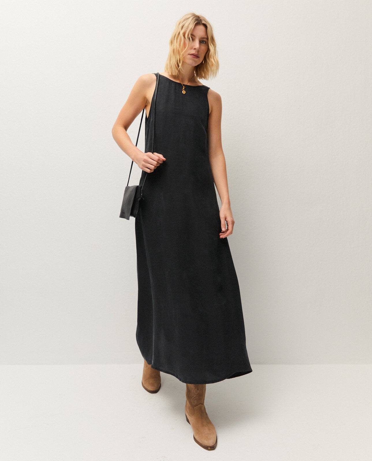 Vestido largo de tirantes