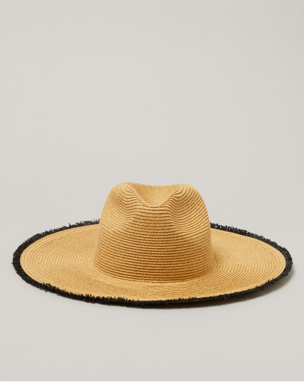 Sombrero ala ancha