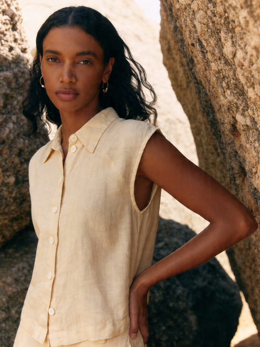 Cómo combinar camisas y blusas de mujer para crear looks elegantes