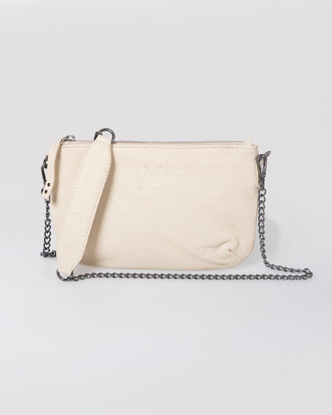 Small crossbody style leather bag