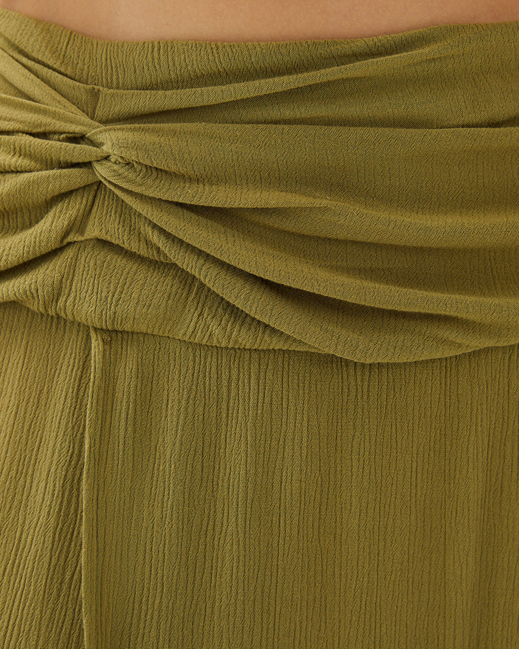 Falda midi verde bambula pareo fruncido