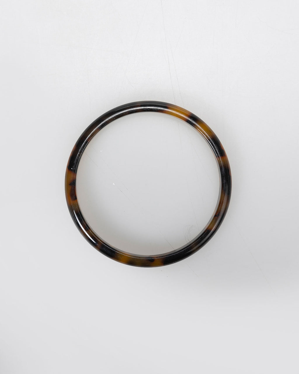 Marble effect rigid bracelet