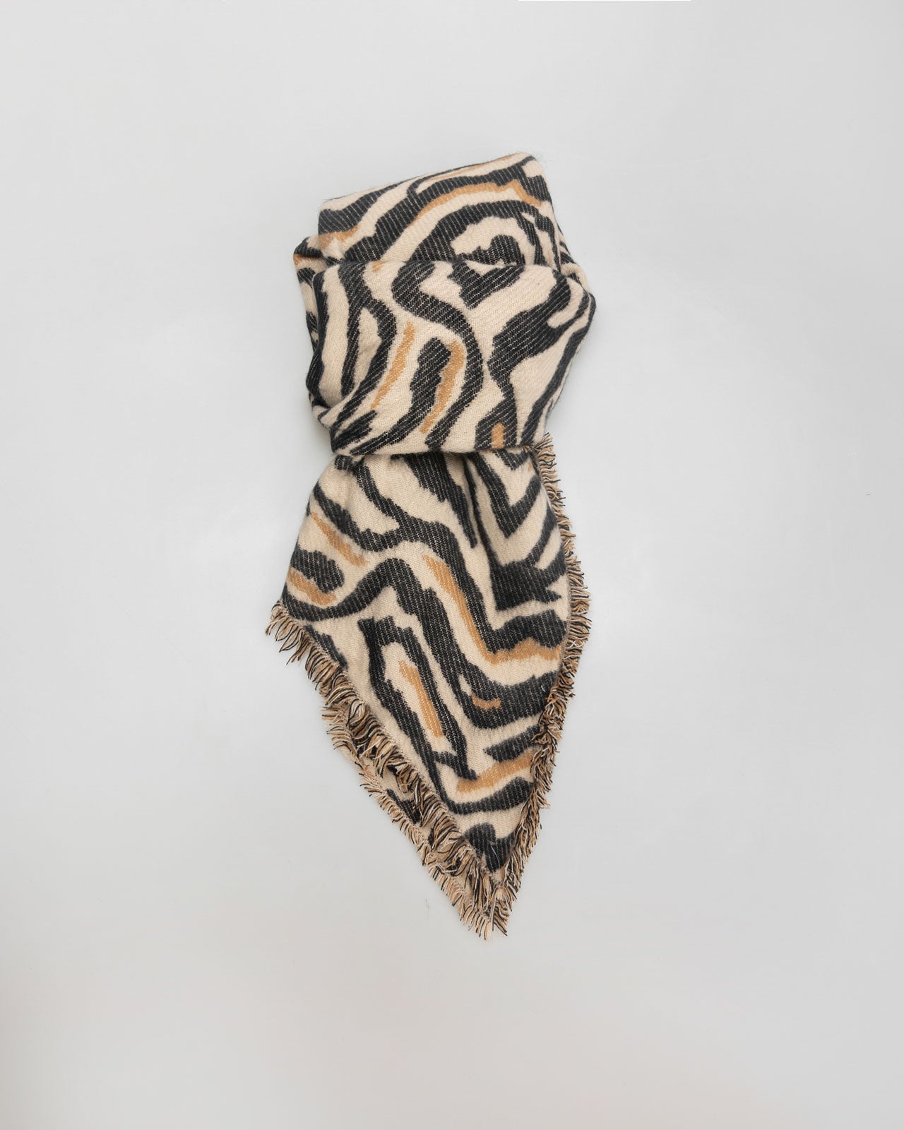 Animal print scarf with frayed finish