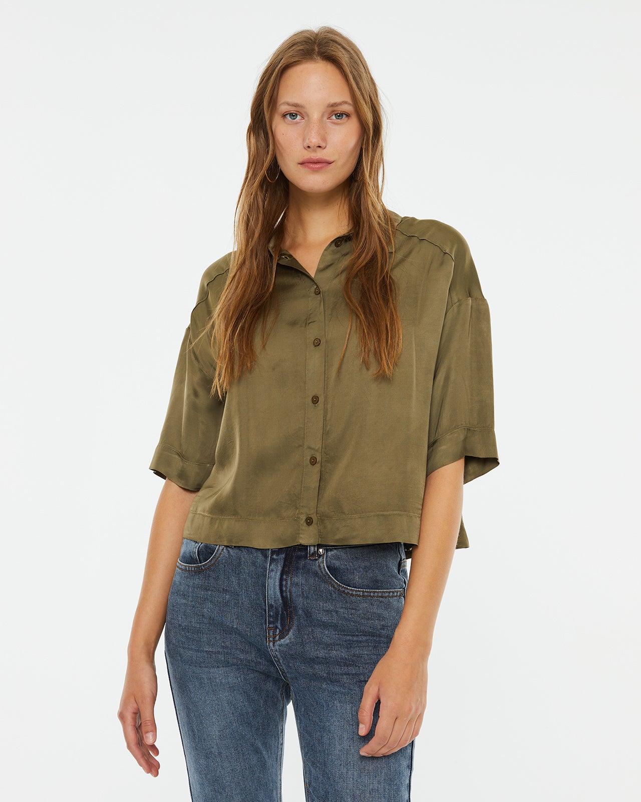 Short sleeve crop shirt