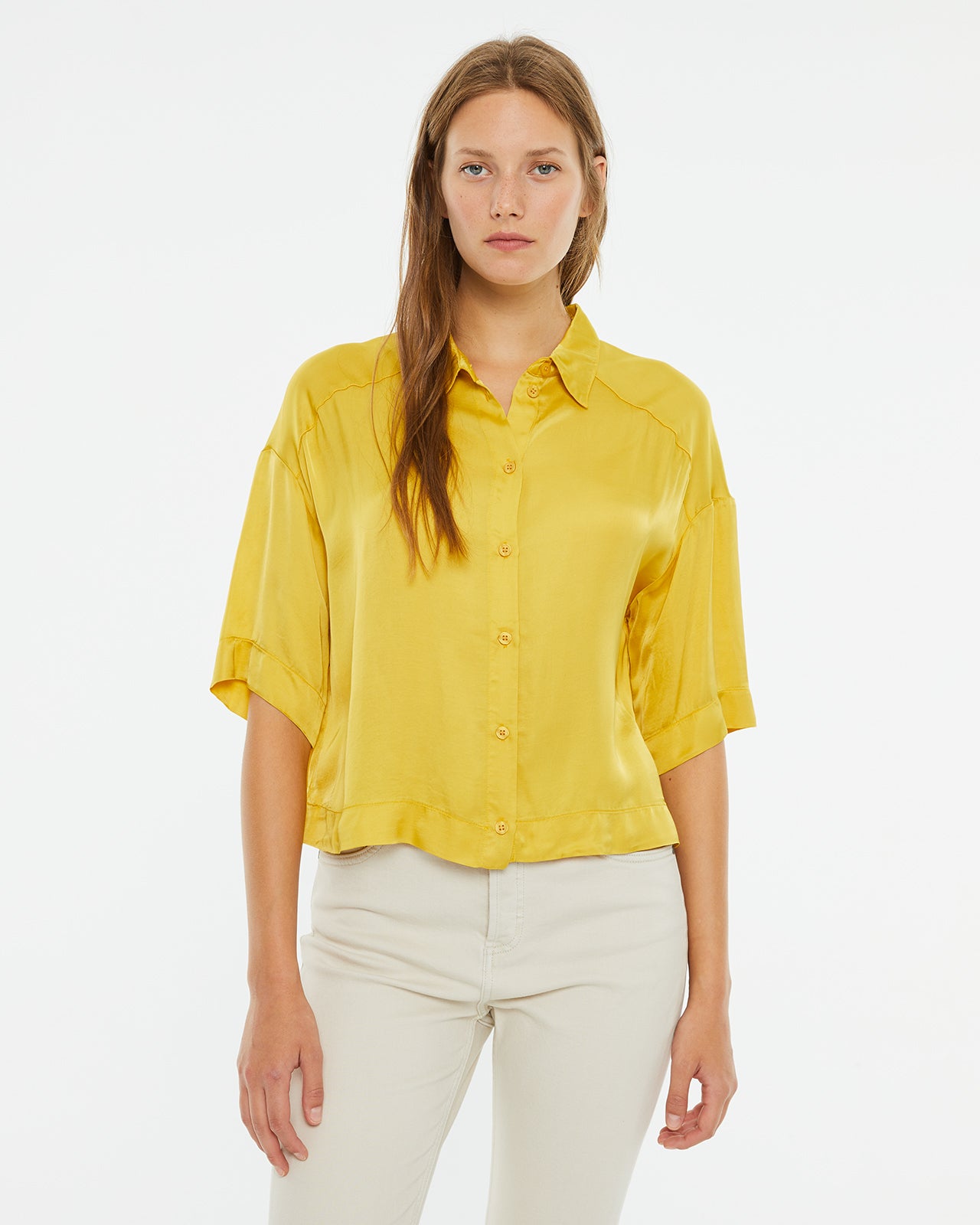 Short sleeve crop shirt