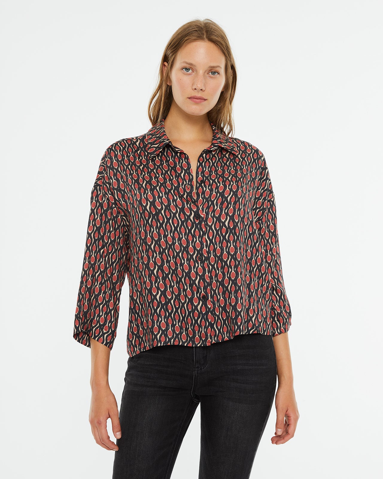 Geometric print long sleeve shirt