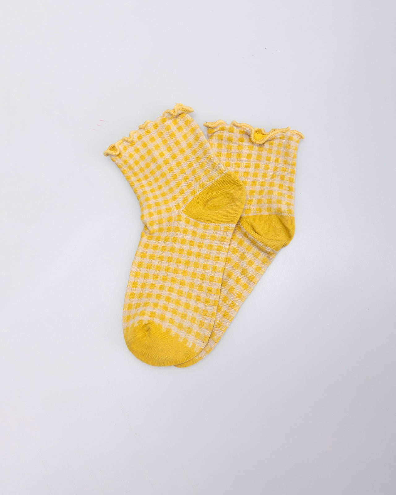 Checkered sock with ruffle finish