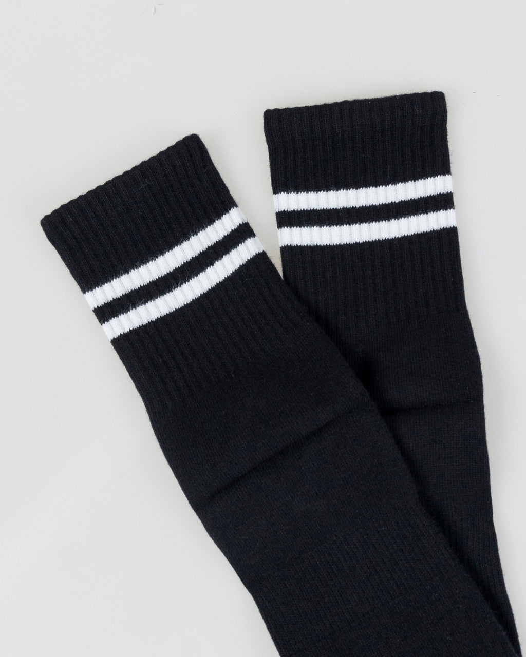 Basic socks with double stripe on the top