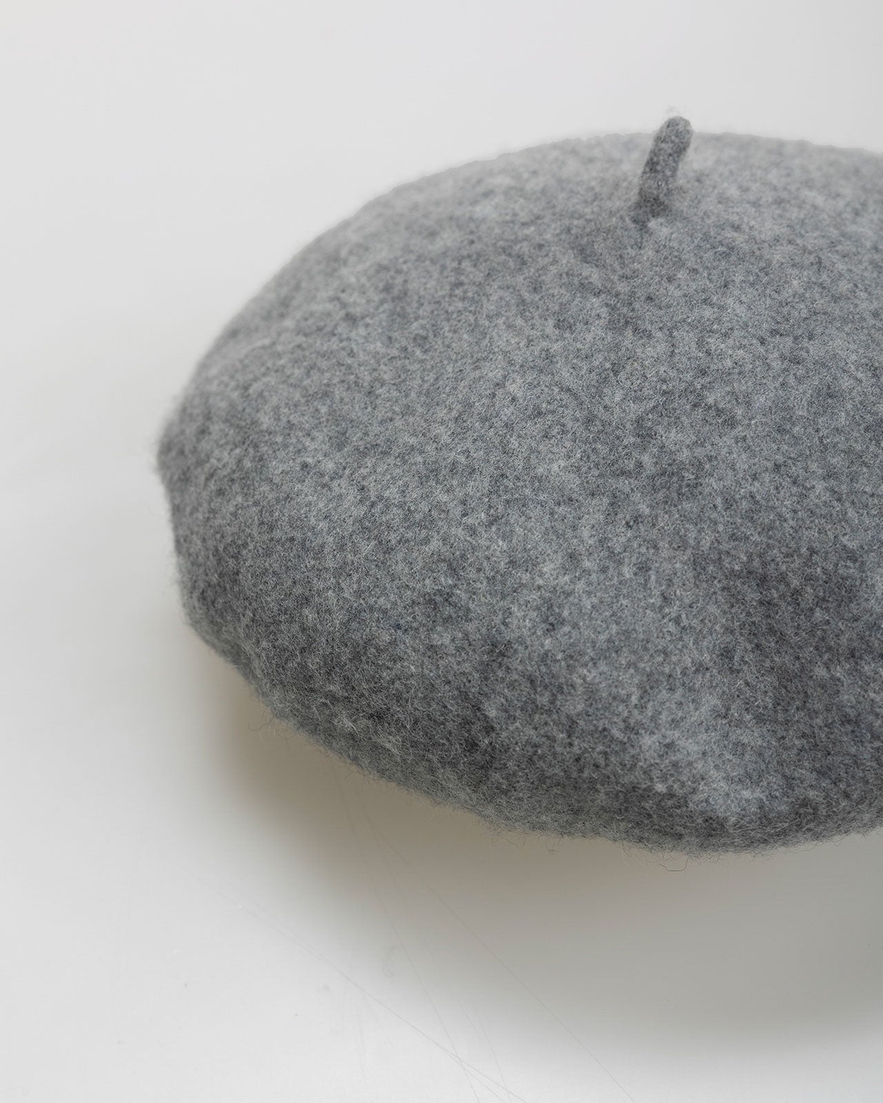 Light gray wool French beret