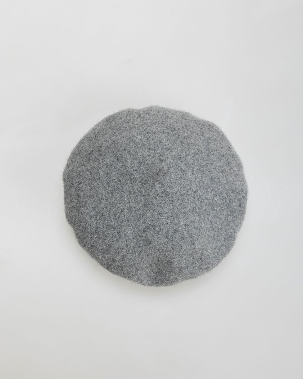 Light gray wool French beret