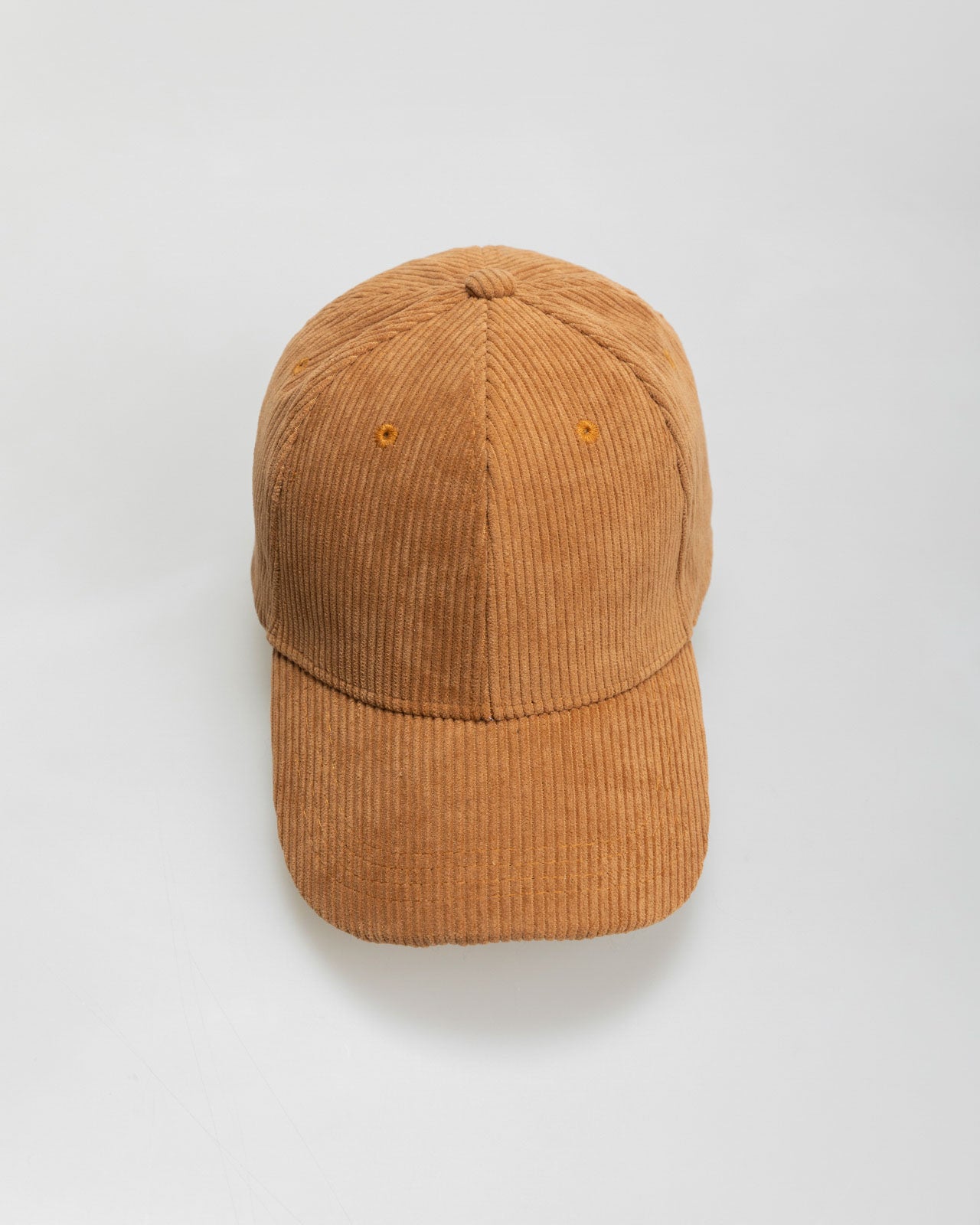 Gorra camel de pana ajustable