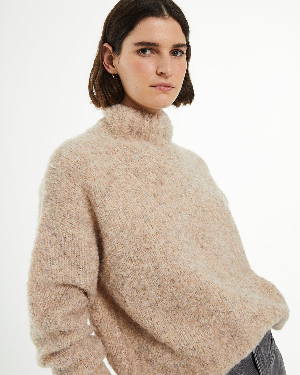 Jersey bouclé oversize cuello cisne