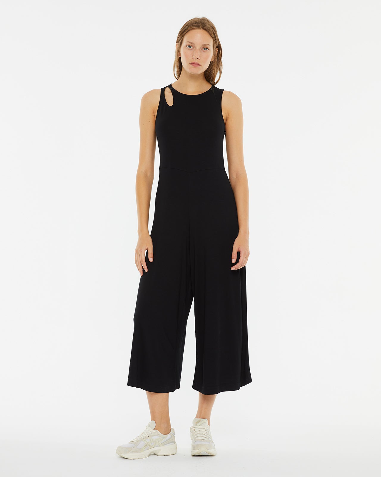 Long jumpsuit with cut out detail