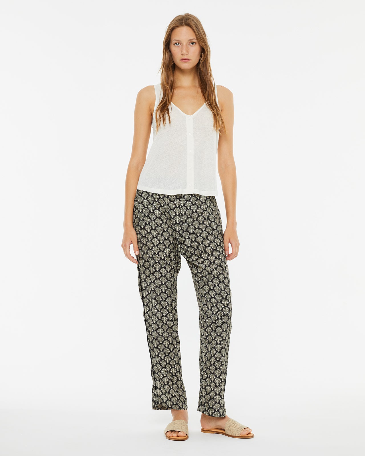 Long straight trousers with border print