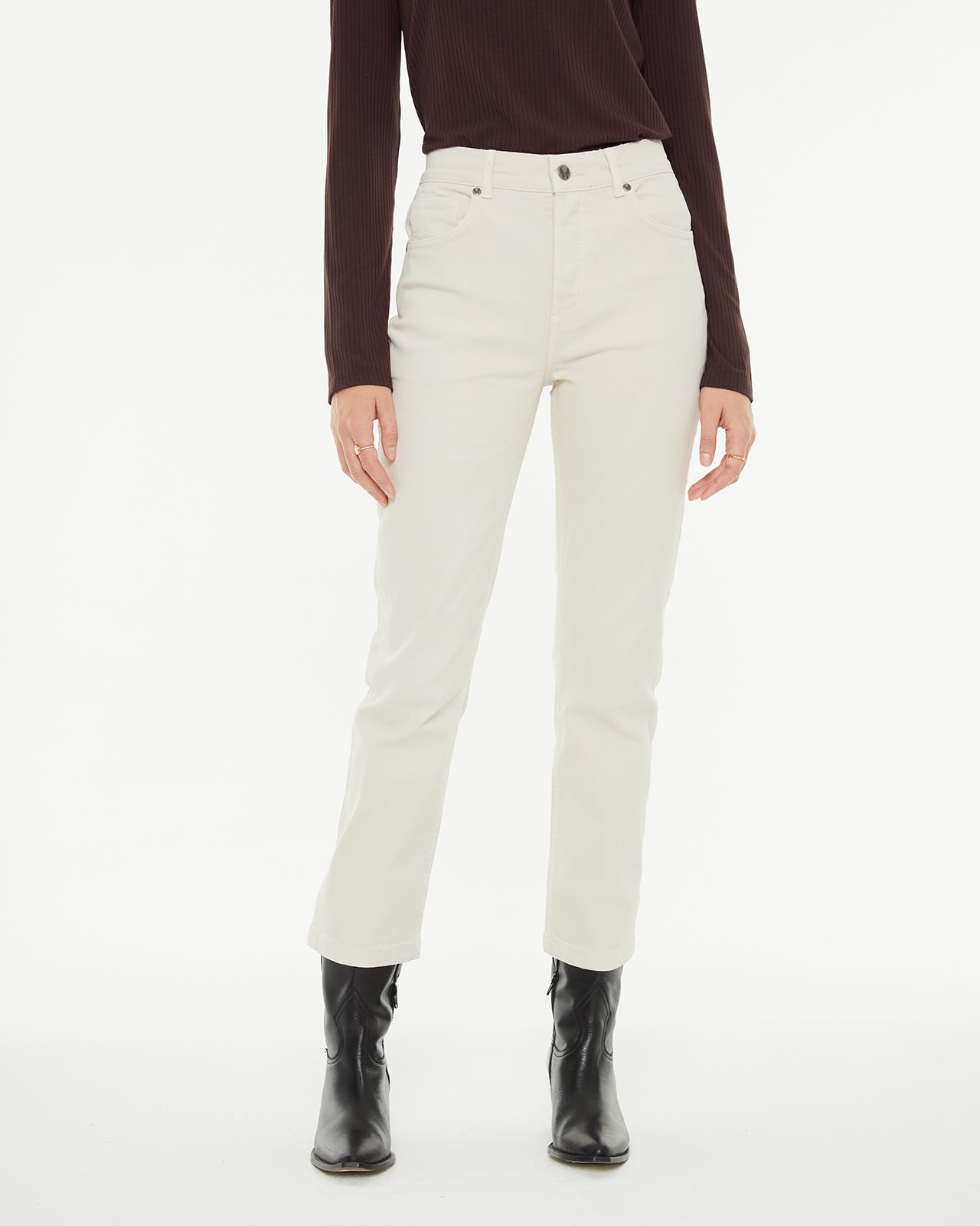 Cream-colored straight pants, mid-rise