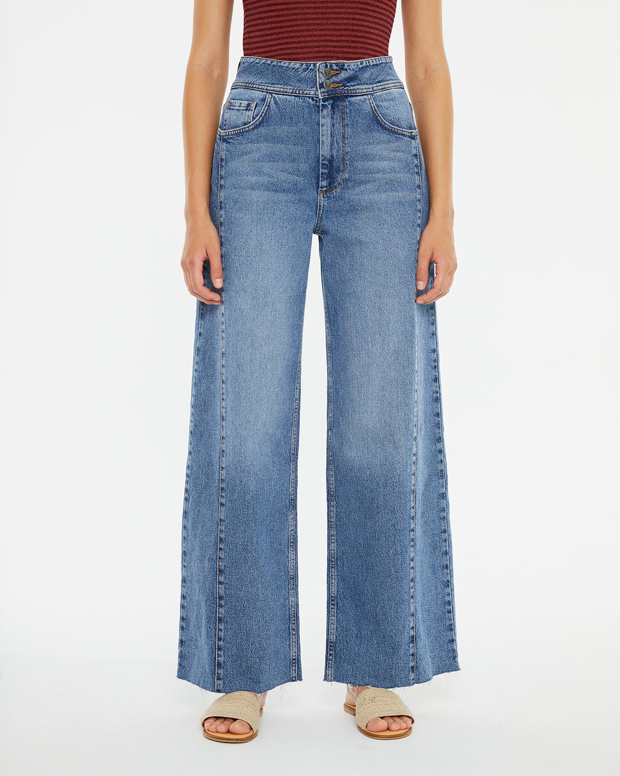 Wide leg denim pants with frayed hem