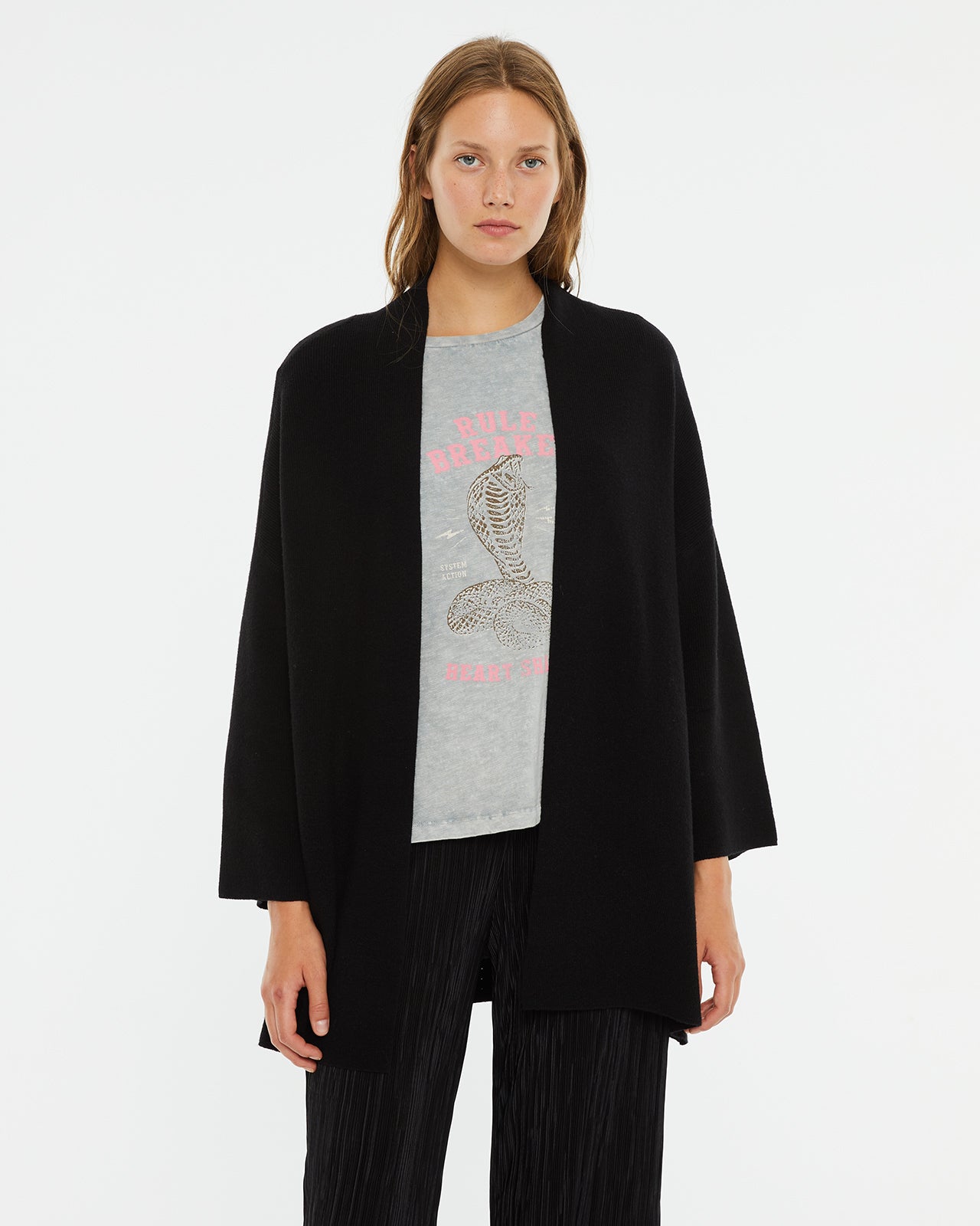 Long open cardigan with Japanese sleeves