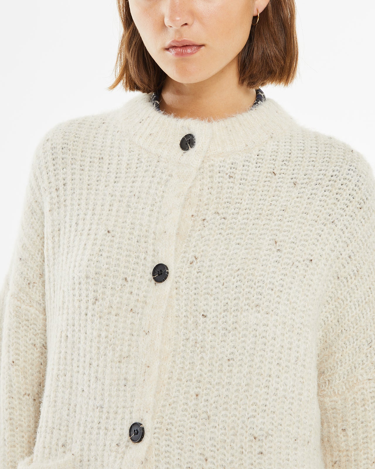 Crew neck tweed cardigan