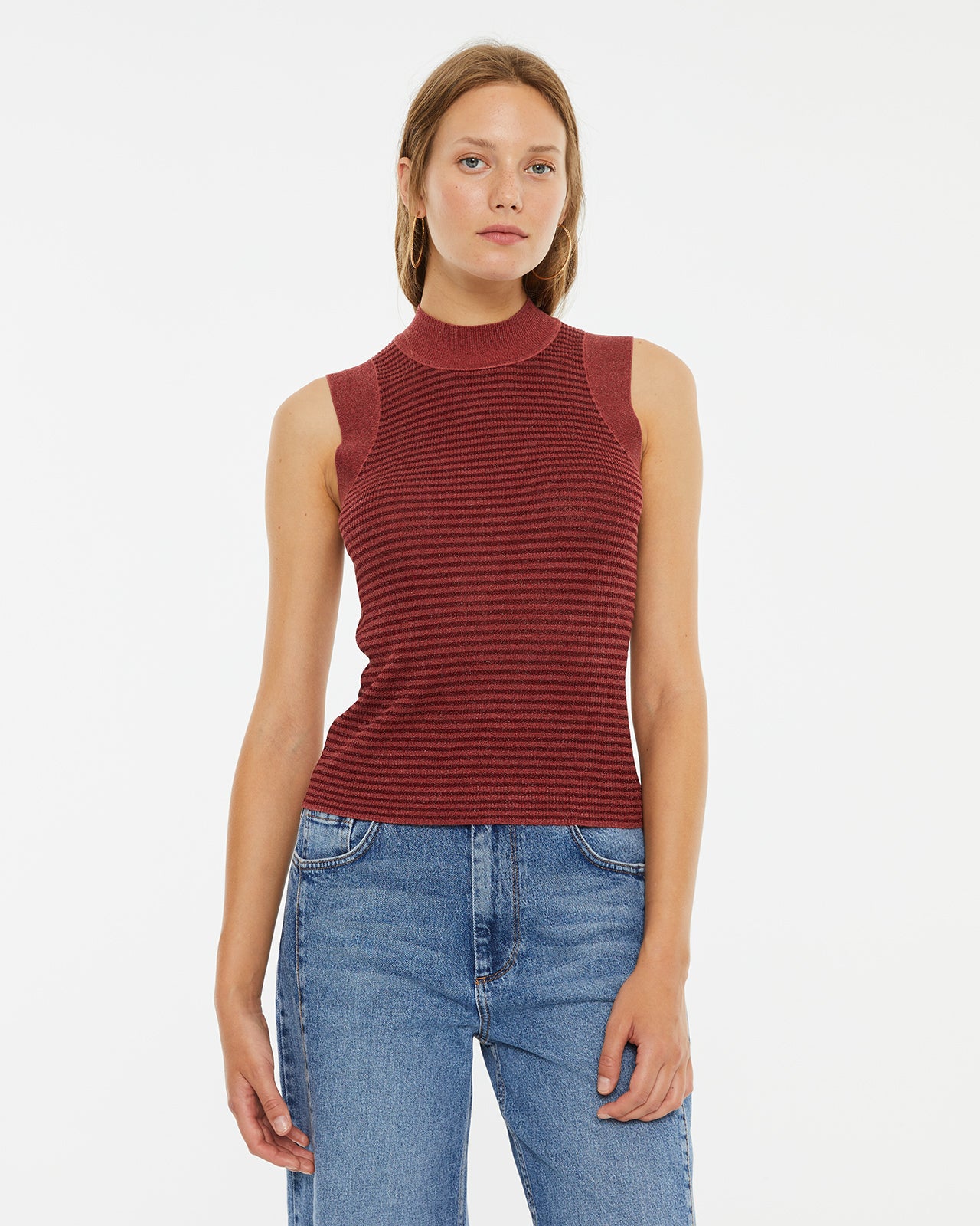 Ribbed fitted strappy top