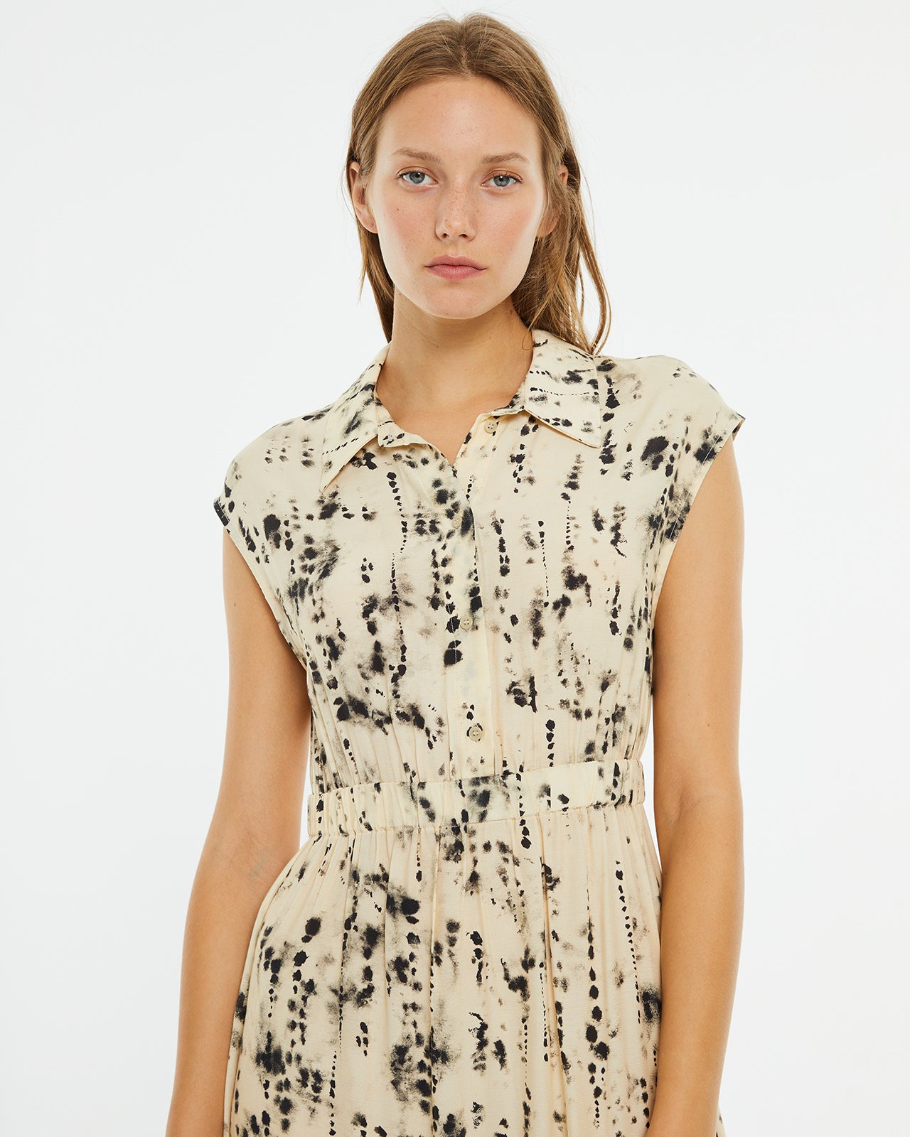 Spot print midi dress with shirt collar