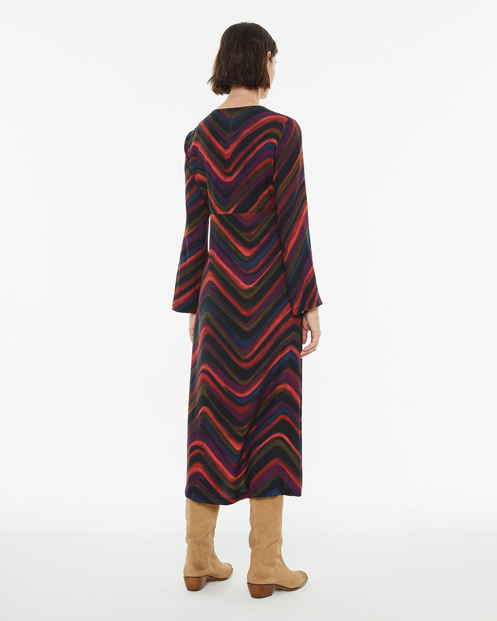 Multicolor wave print midi dress