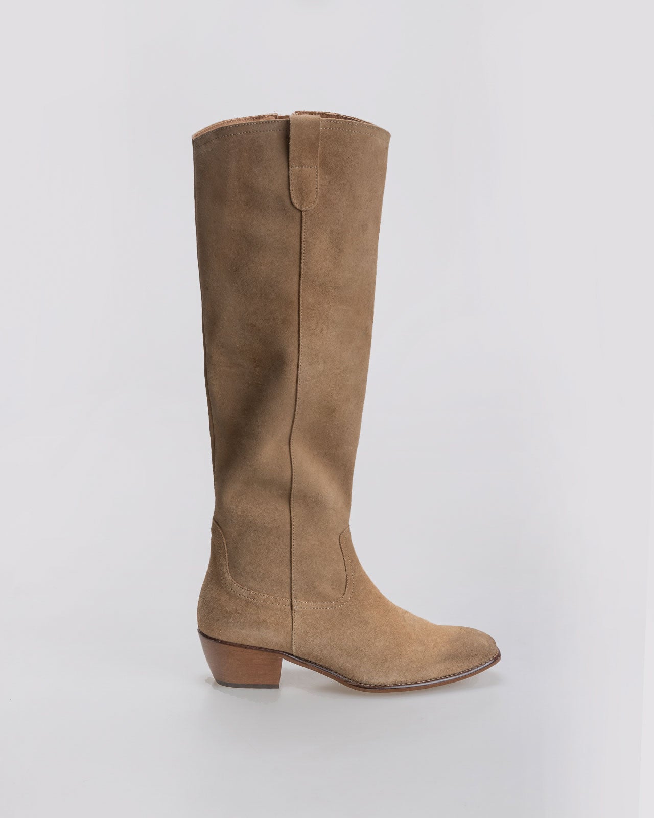 High-top suede boot with heel