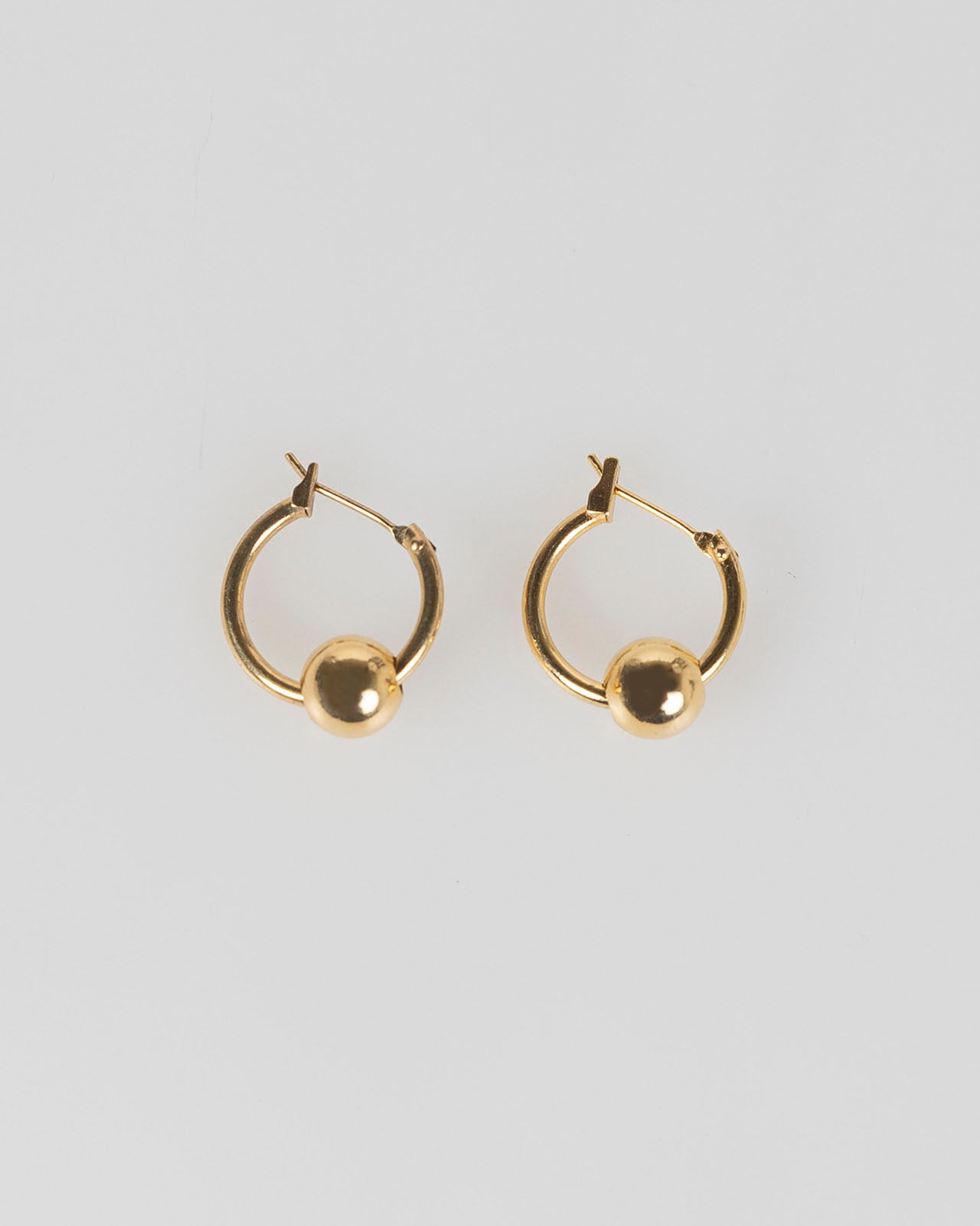 Créoles en or avec détails