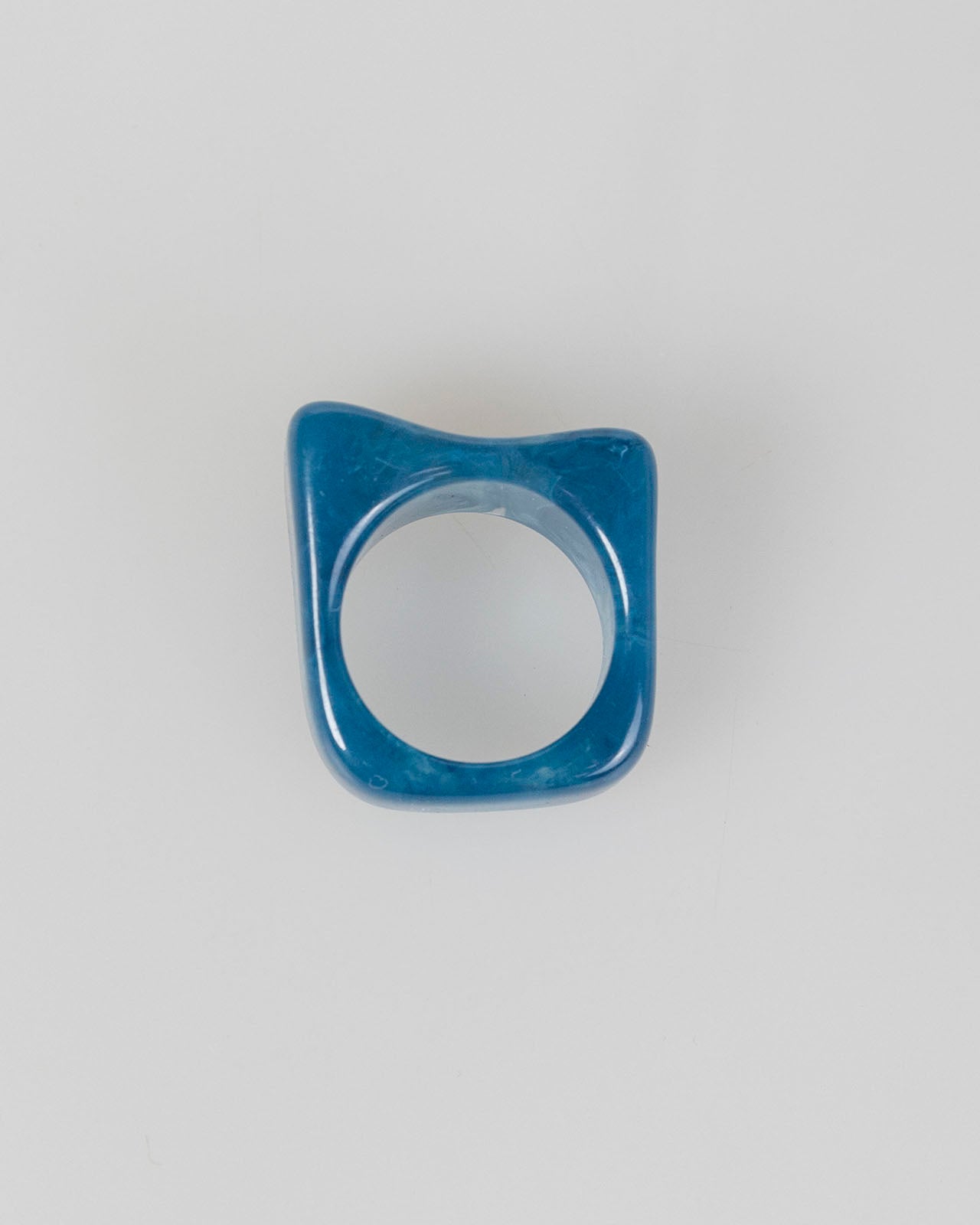 Square rigid ring