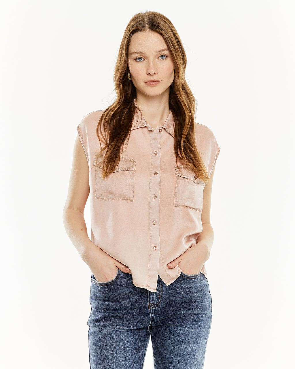 Camisa bolsillos efecto desgastado