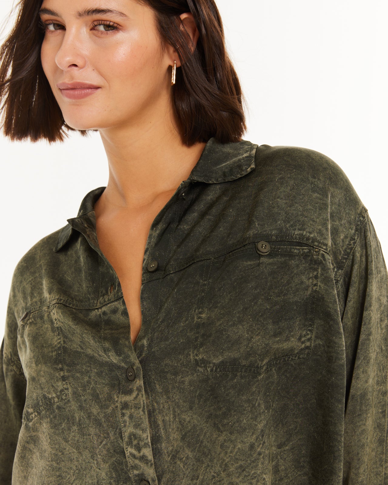 Chemise à poches avant