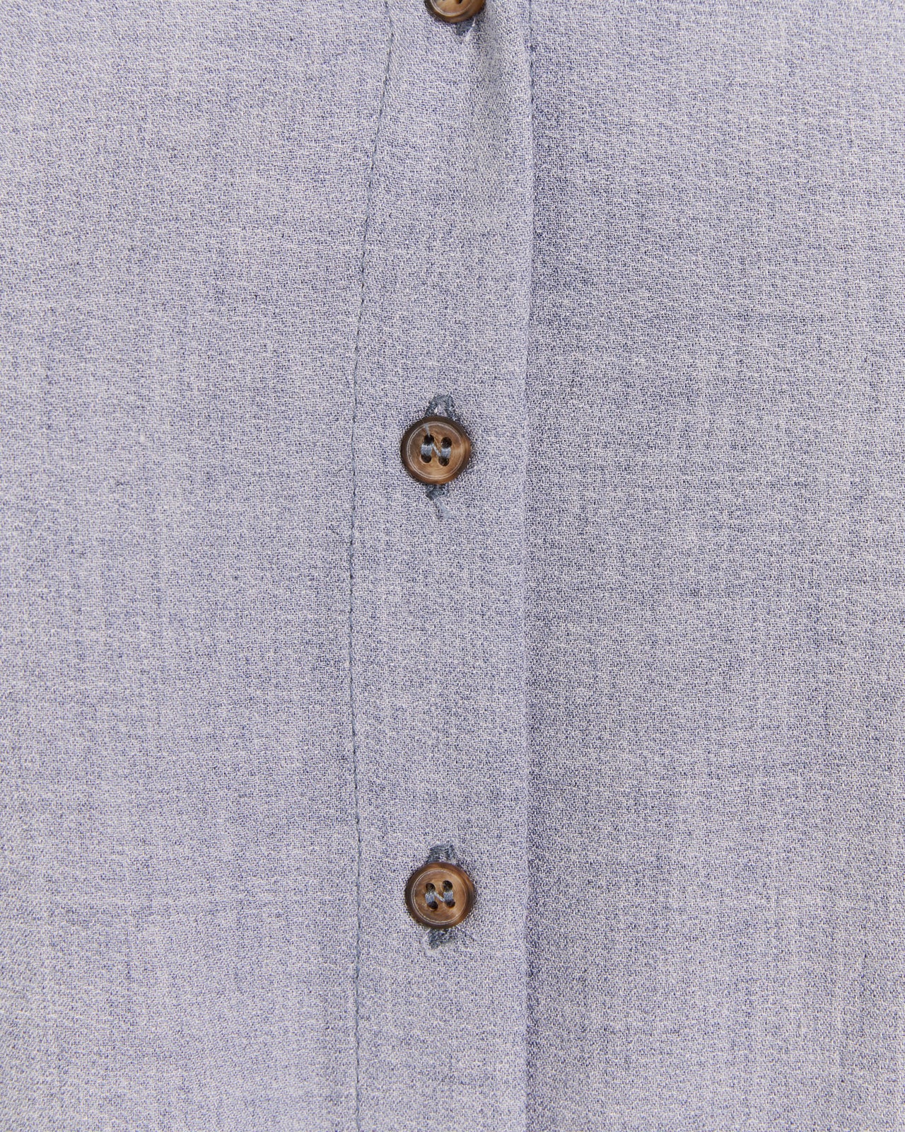 Shirt with a classic collar and dropped shoulders