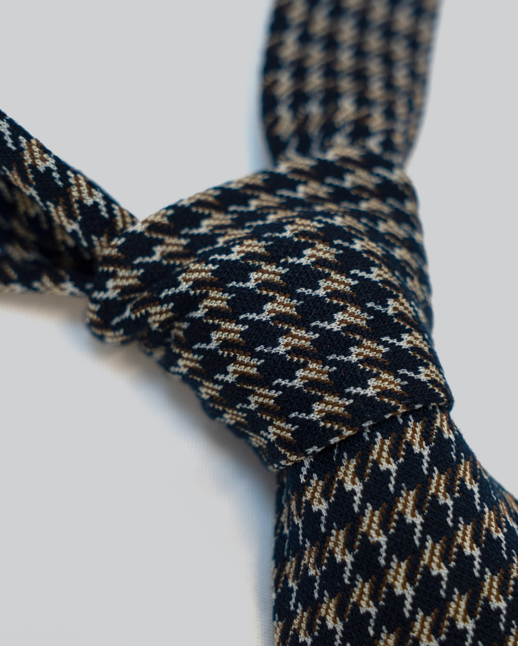 Corbata mujer pata de gallo