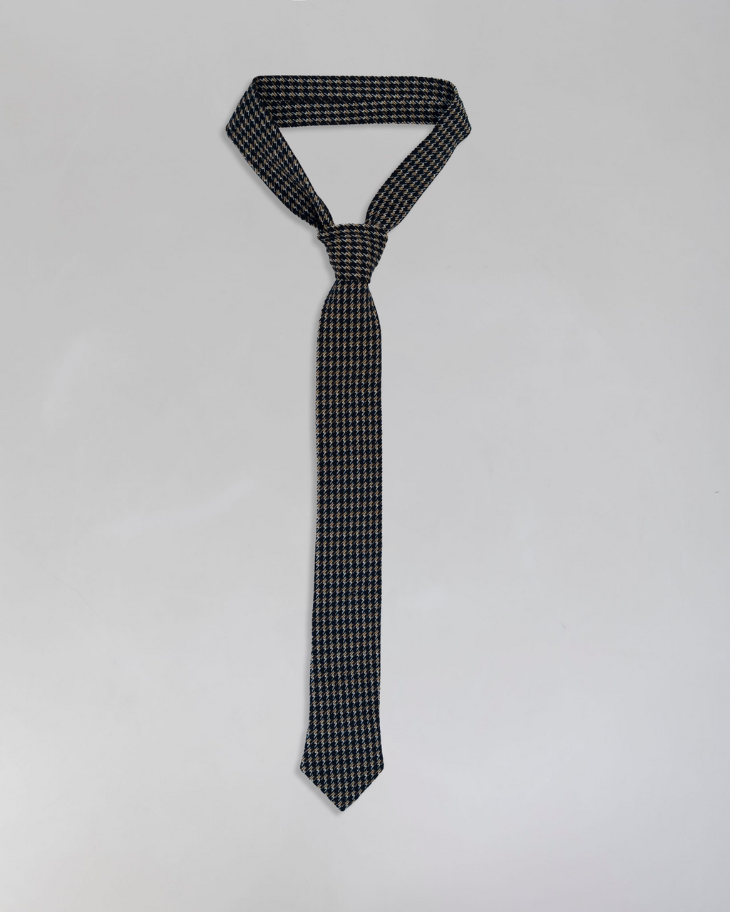 Corbata mujer pata de gallo