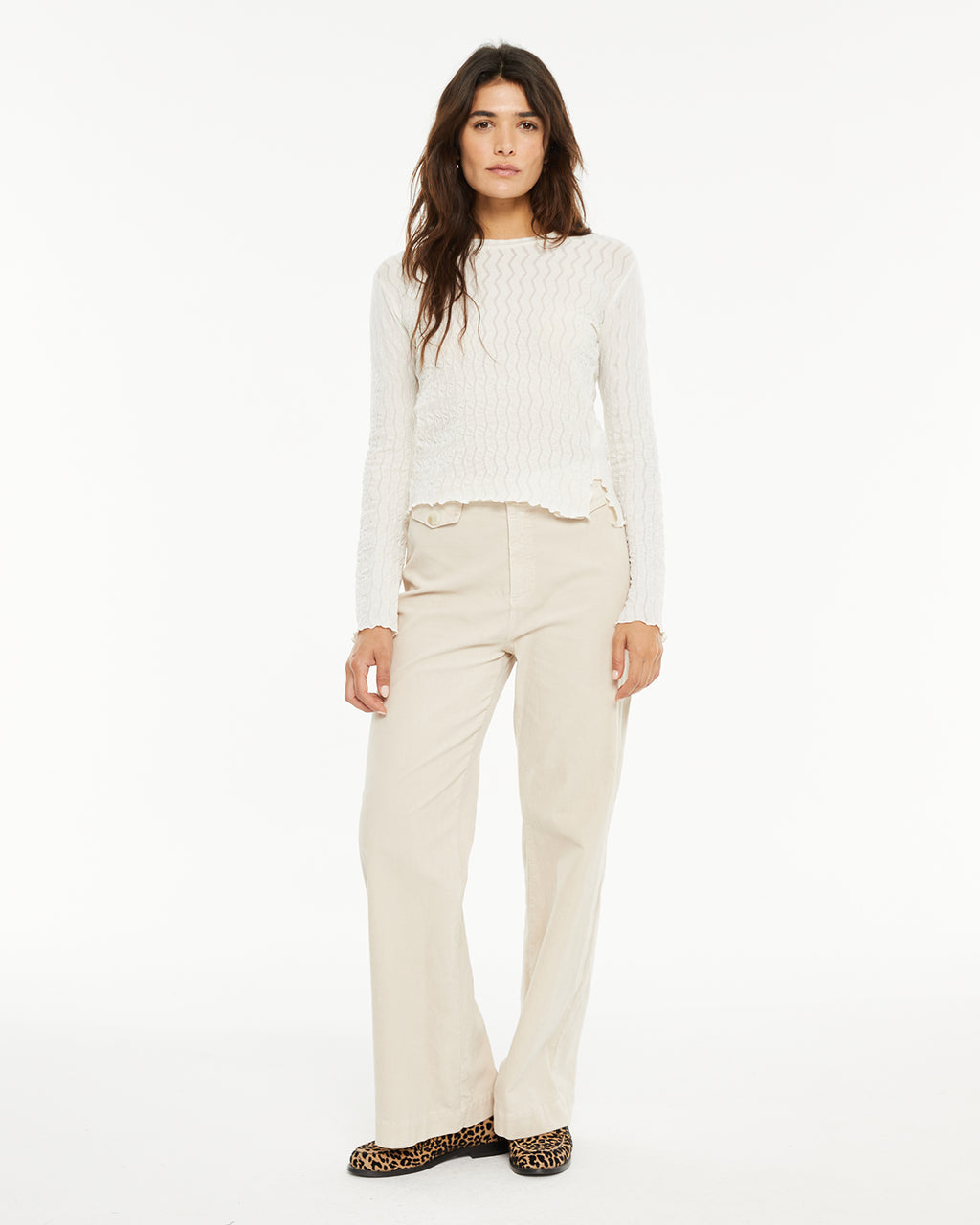 Camiseta estructura, manga acampanada