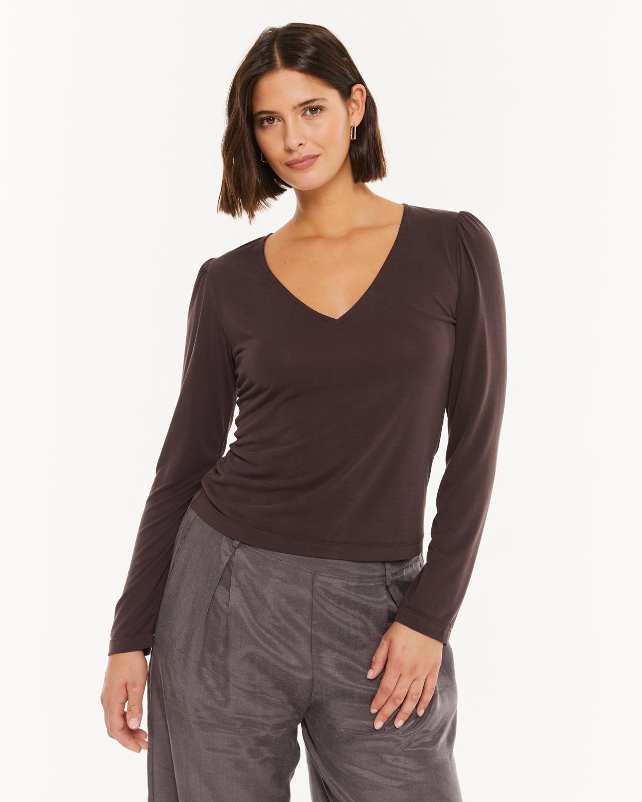 T-shirt à épaules froncées