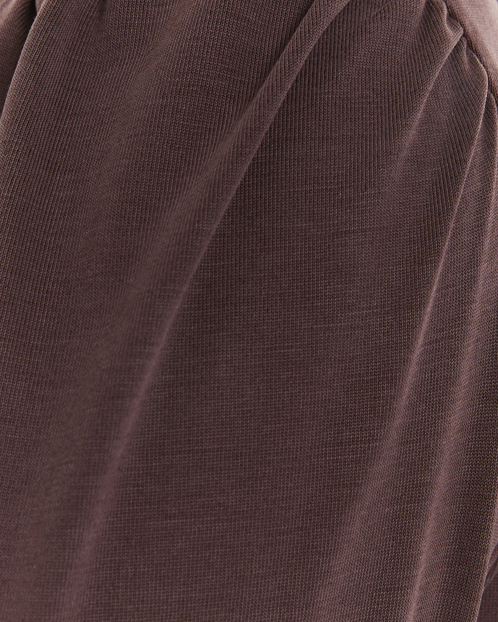 Camiseta con frunce en hombro