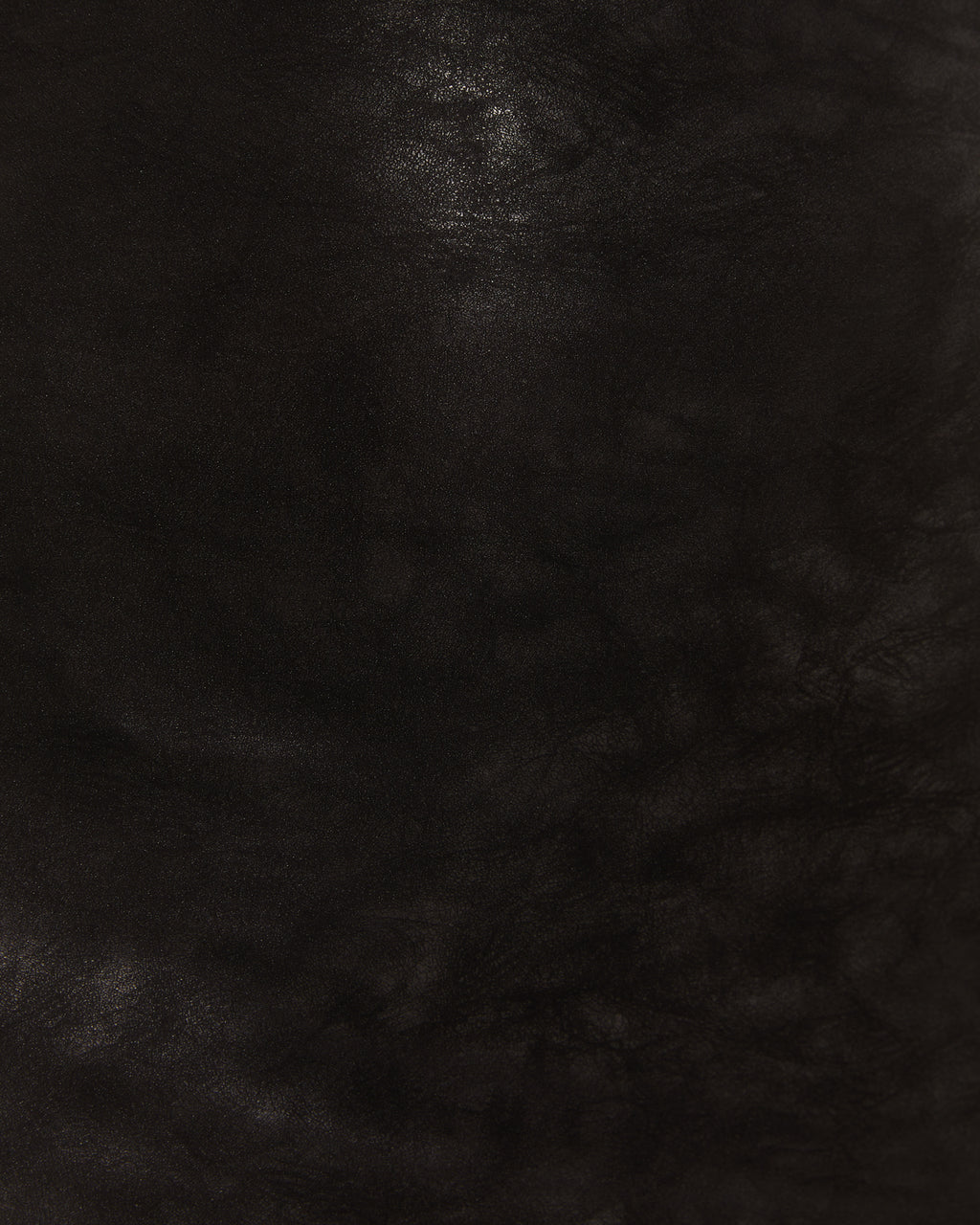 Falda corta con abertura