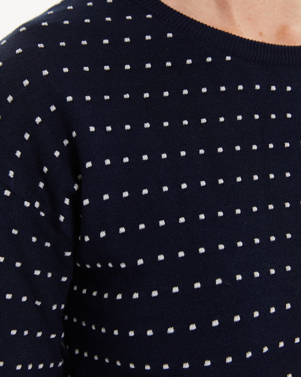 Pull à pois bicolore