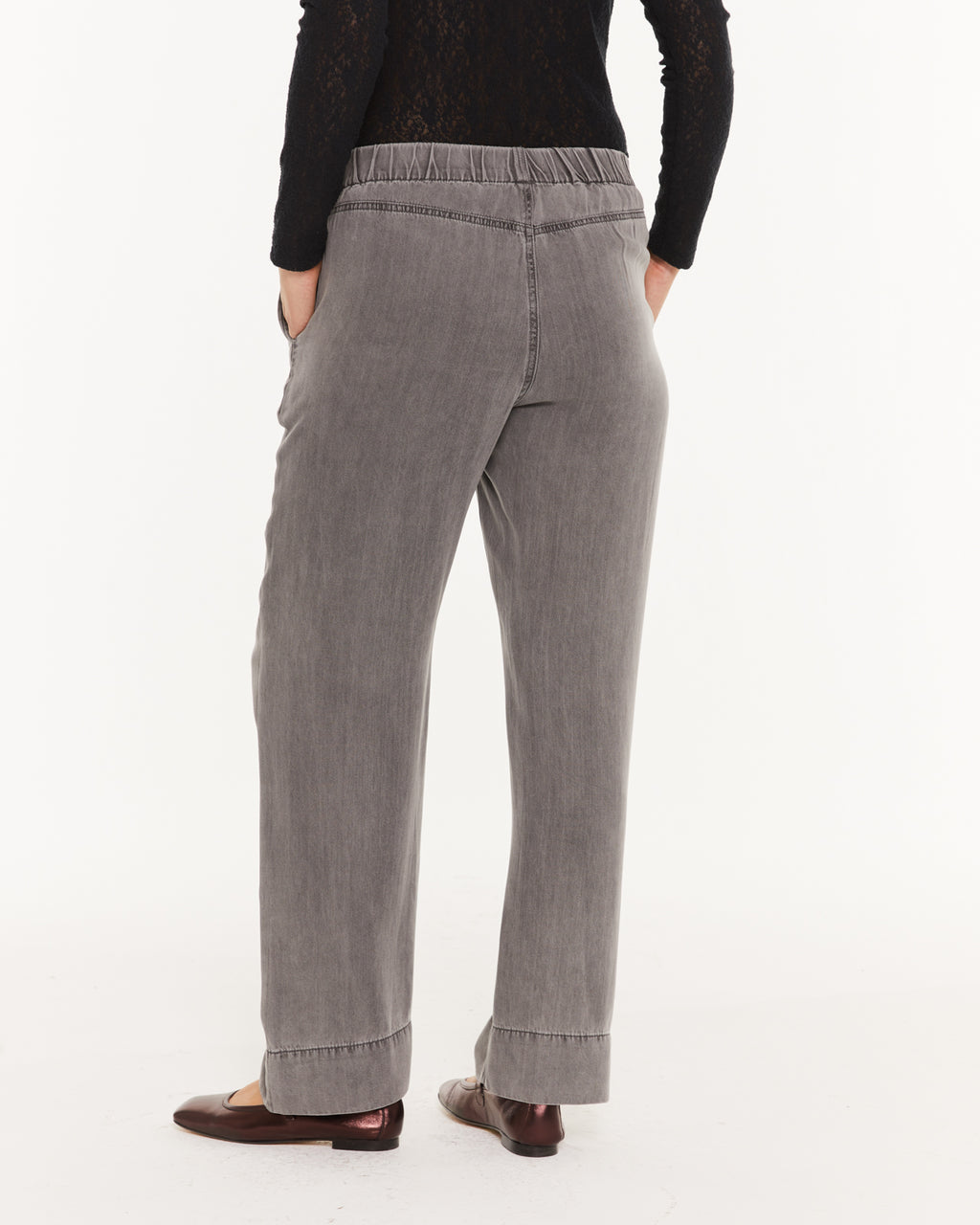 Pantalón tencel con goma