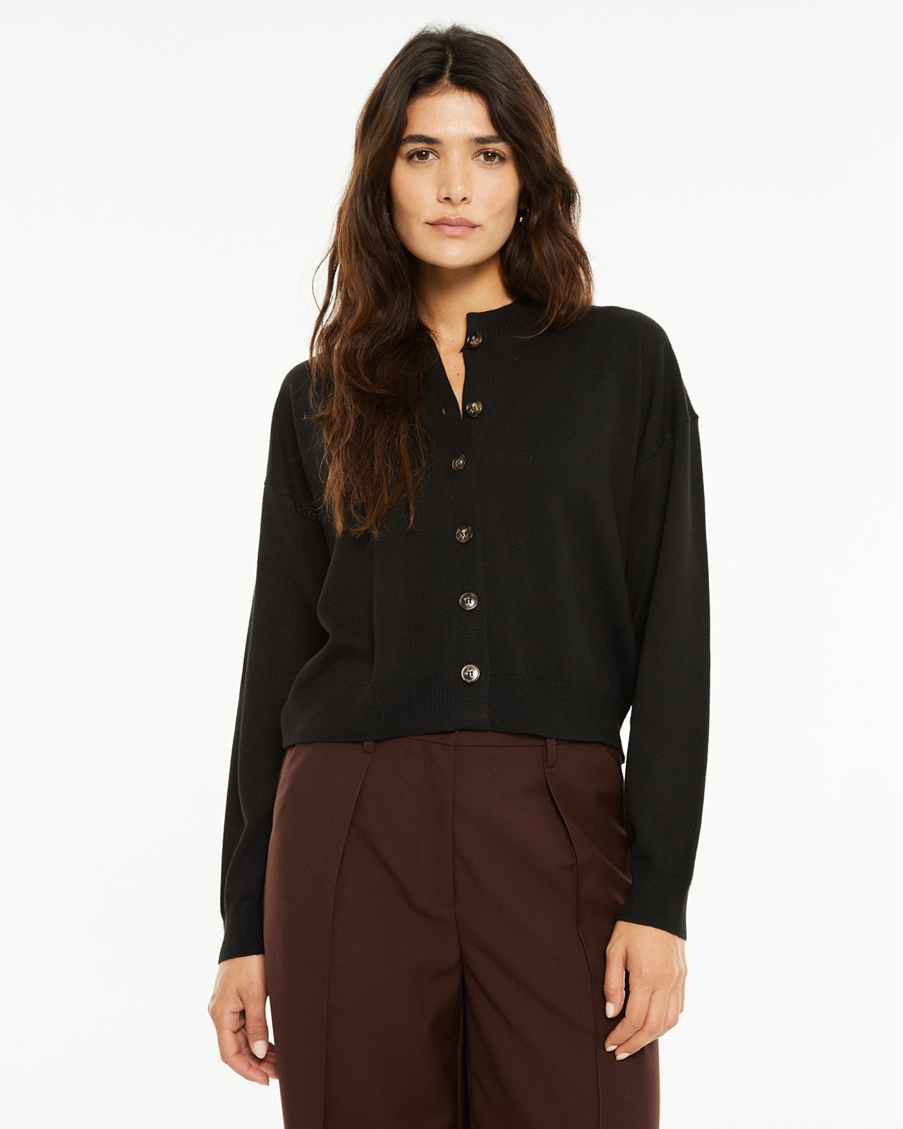 Cárdigan botones,detalle en tapeta