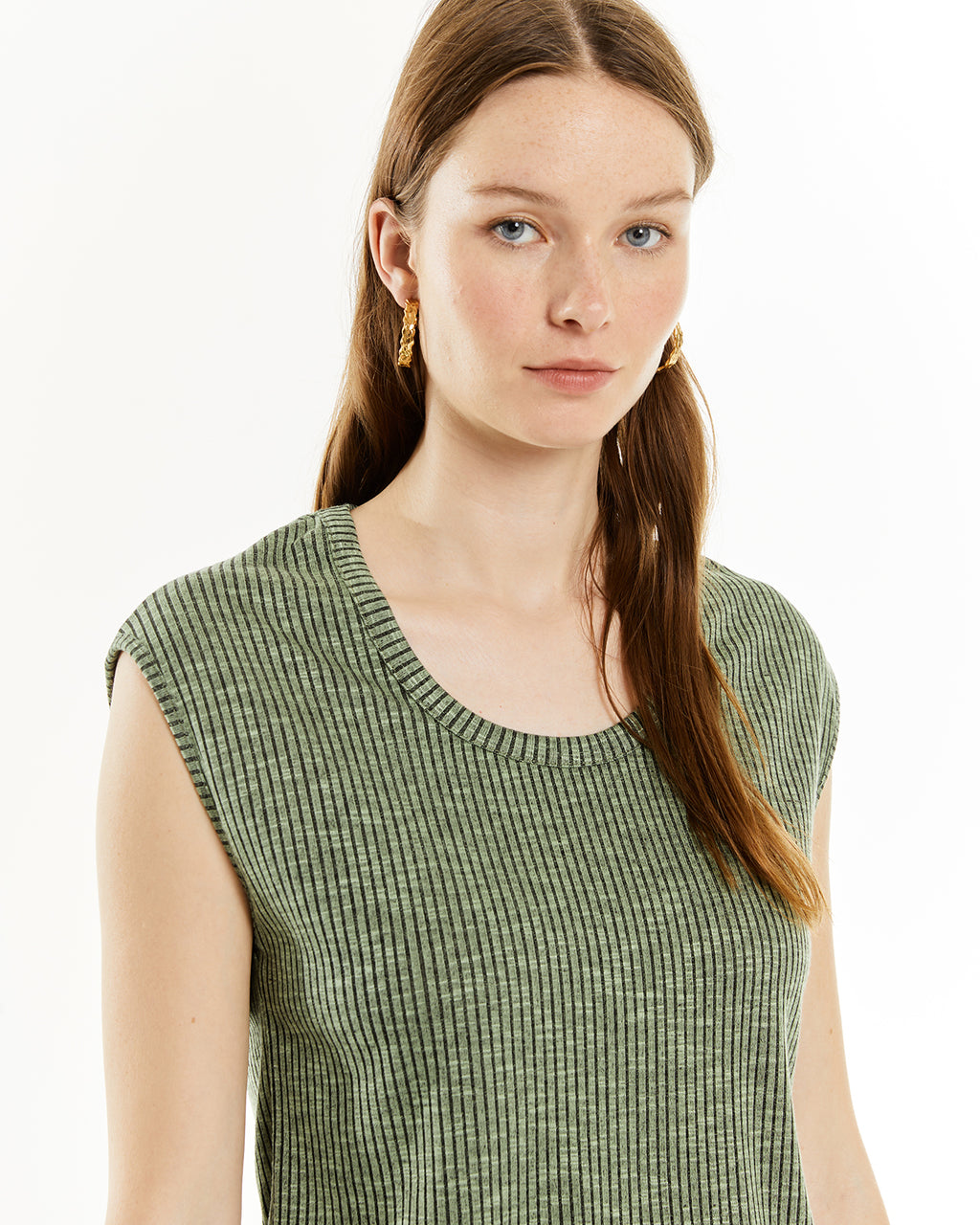 Top canale escote redondo