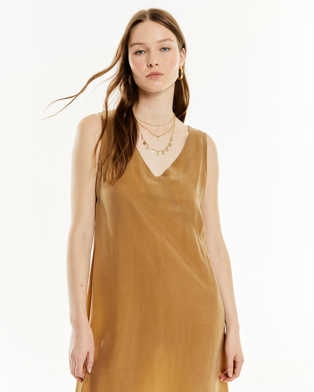 Vestido de tirantes largo con tejido de cupro