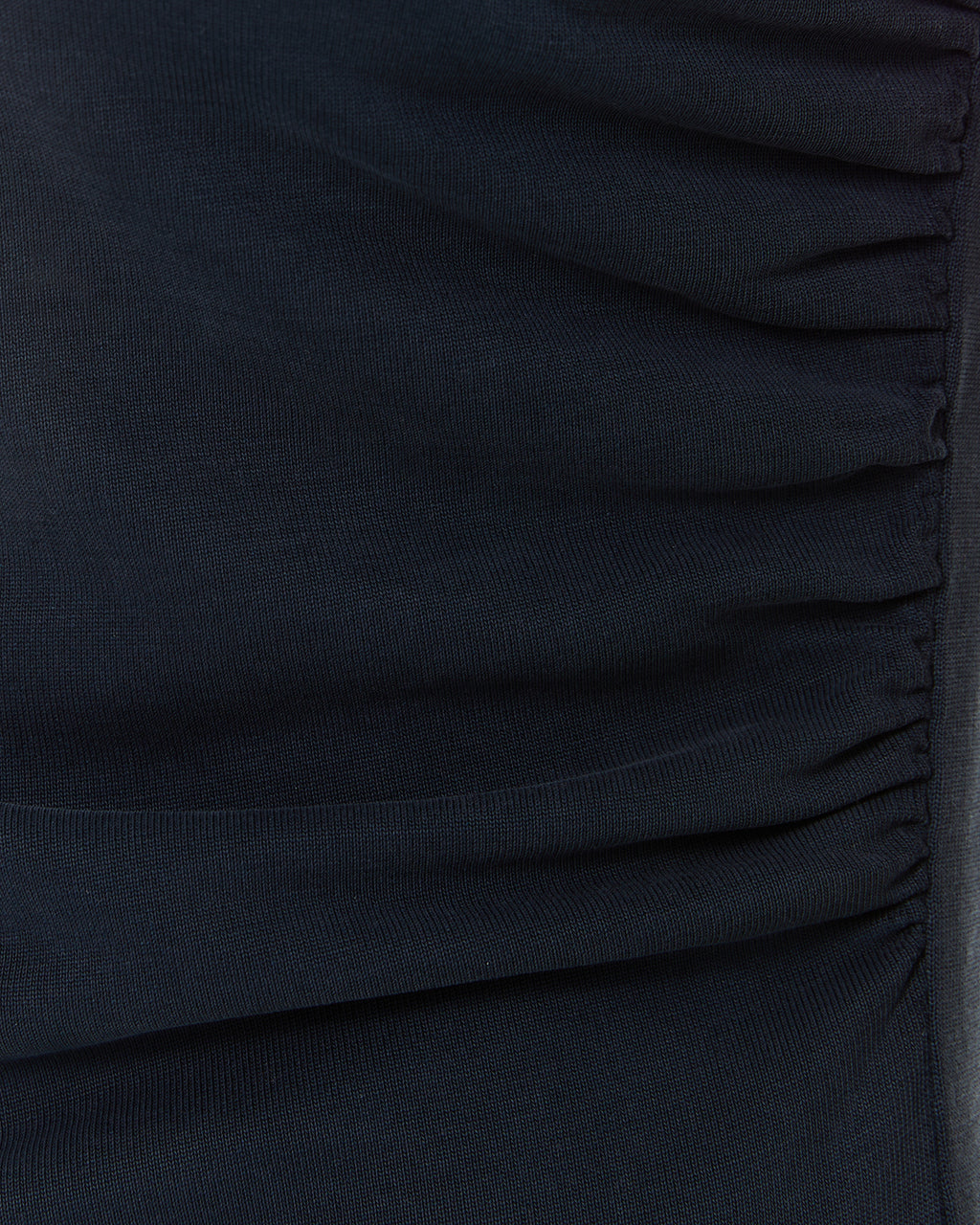 Vestido entallado fruncido