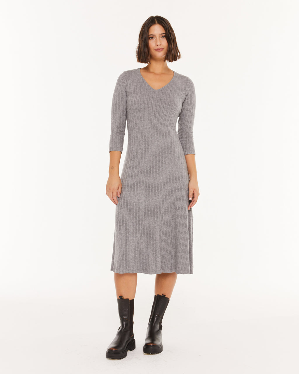 Vestido canalé con forma evasé