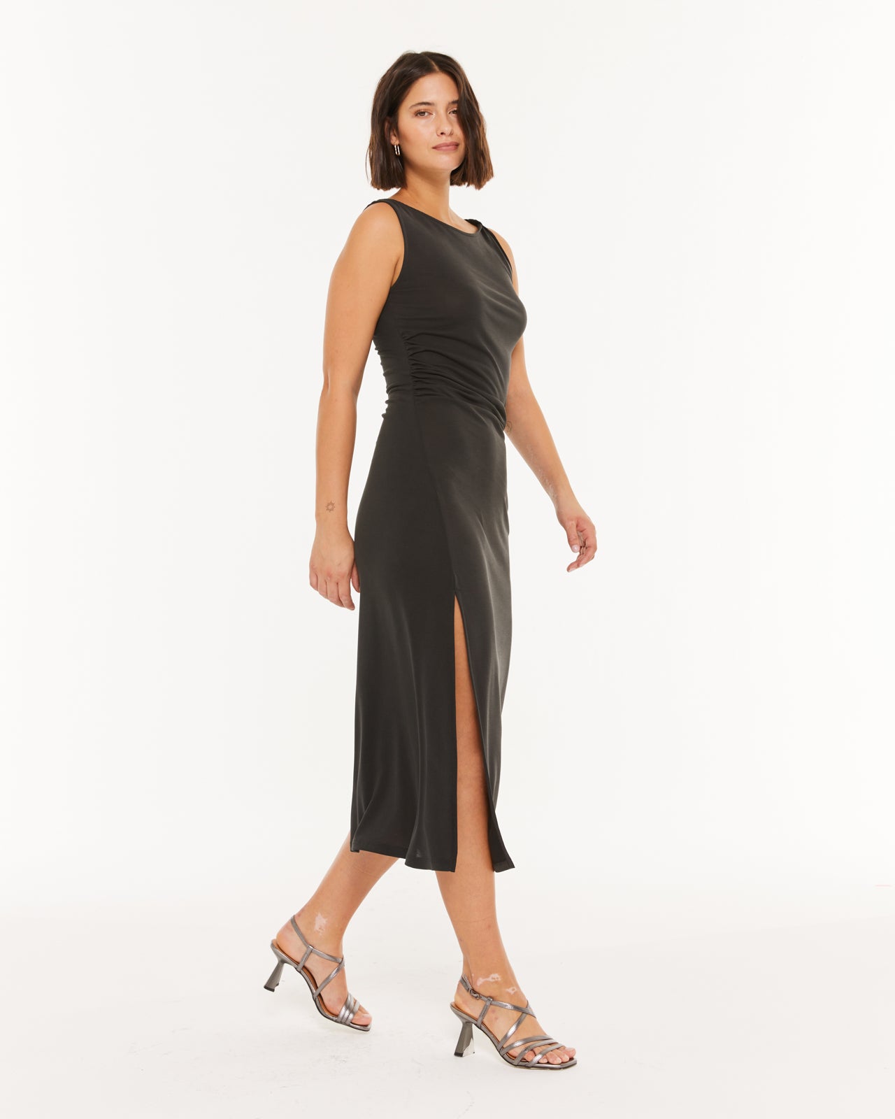 Robe ajustée froncée