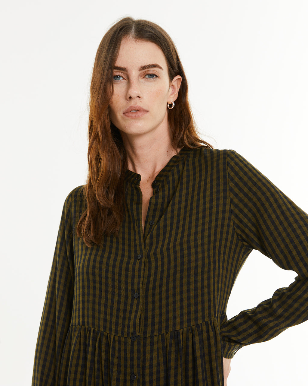 Vestido cuadros cuello mao